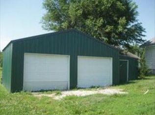 227 S 2nd St, Union Star, MO 64494