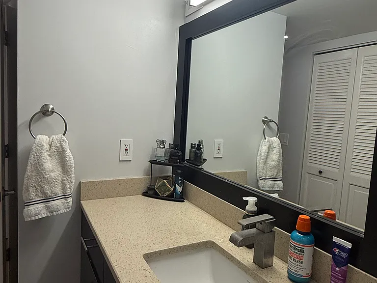 200 Leslie Dr #1029 — Photo 11