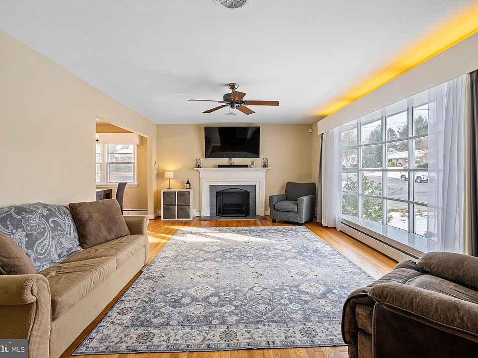 201 N Delaware Ave, Martinsburg, WV 25401 Zillow