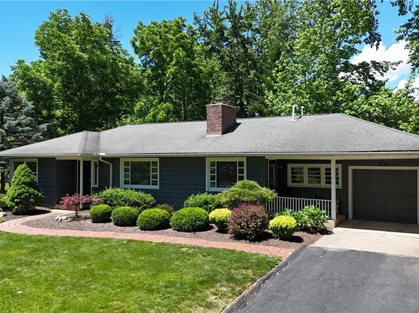 3126 Mayfield Rd, Silver Lake, OH 44224