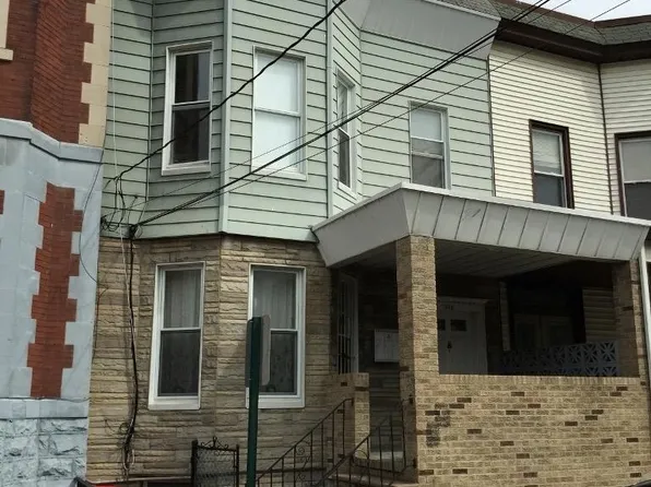 314 49th St, Union City, NJ 07087