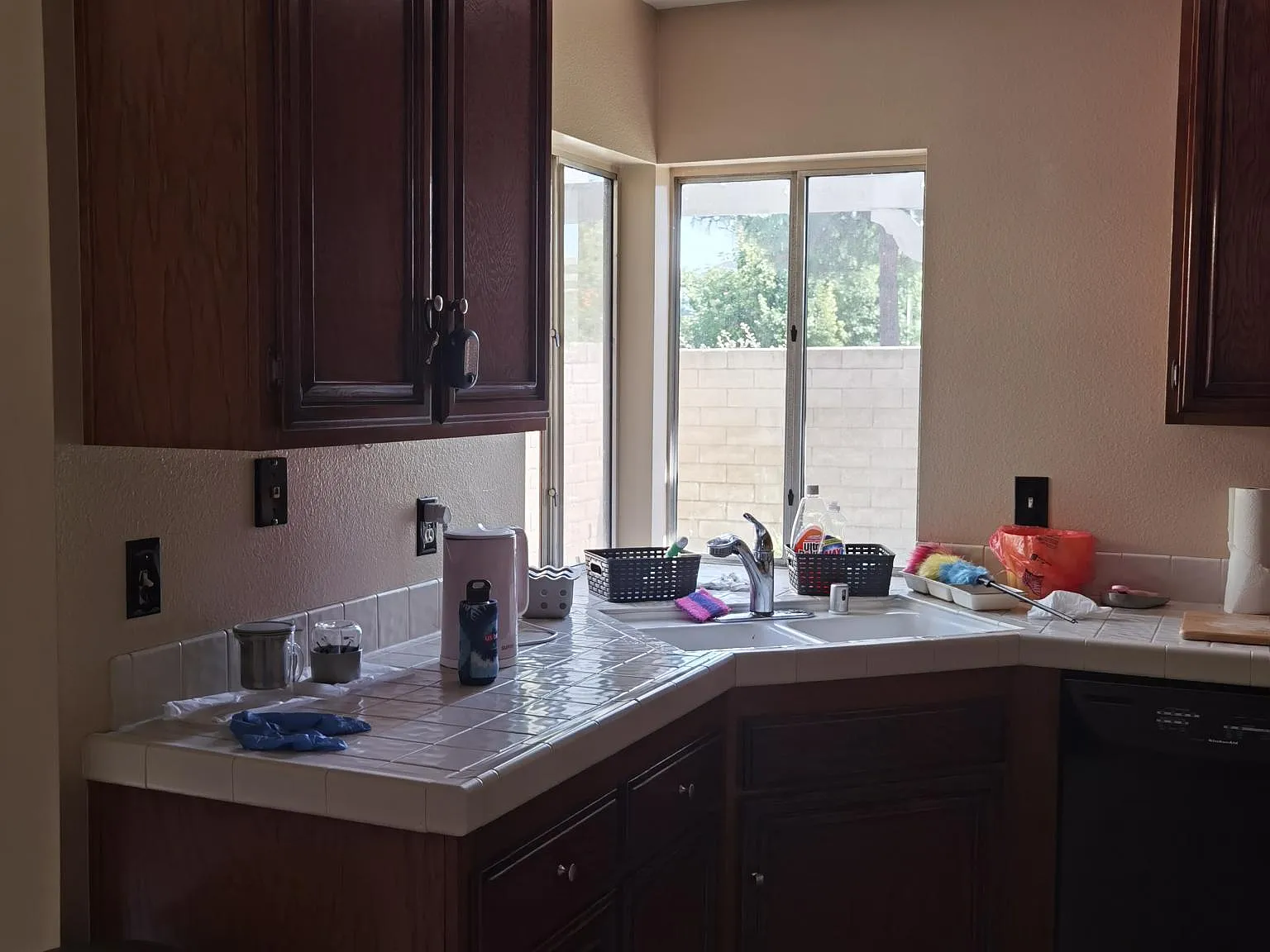 3 bed, 2.5 bath, 1661 sqft, $1,050 — Photo 4