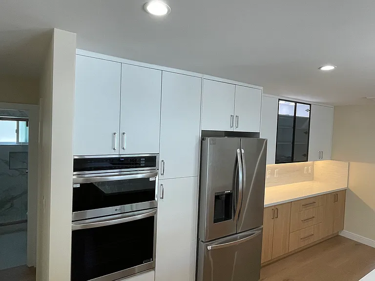 3530 Middlefield Rd — Photo 6