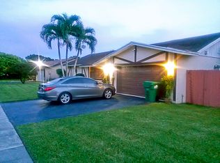 13480 SW 99th Ter, Miami, FL 33186