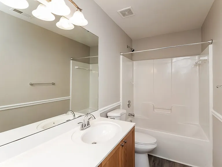 1001 Andrea Pl — Photo 14