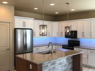 1700 Danny Boy Ln, Wenatchee, WA 98801