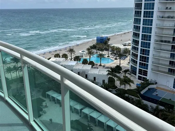 3001 S Ocean Dr, Hollywood, FL