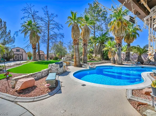 2935 S Torrey Pines Dr, Las Vegas, NV 89146