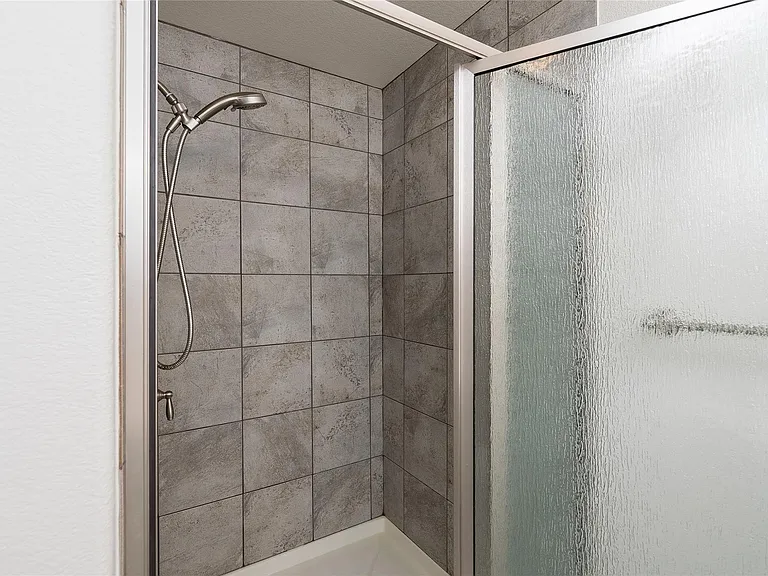 4505 Red River St #B — Photo 24