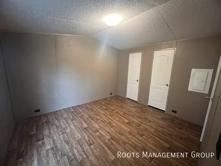310 Hester Ave #225 — Photo 5