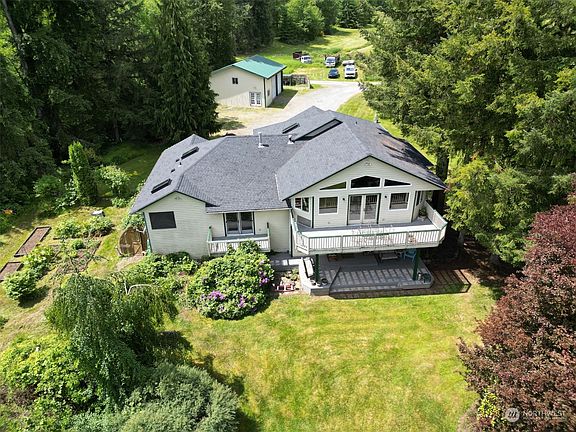 2nd image of 12626 84th Street NE