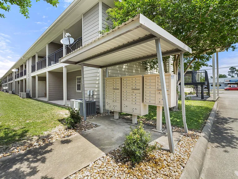 4720 Common St — Photo 22