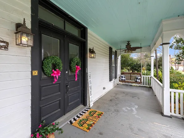 401 N Main St, Louisburg, NC 27549