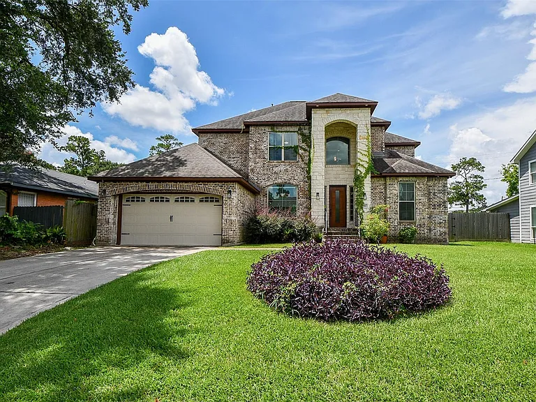 4310 Fernwood Dr — Photo 3