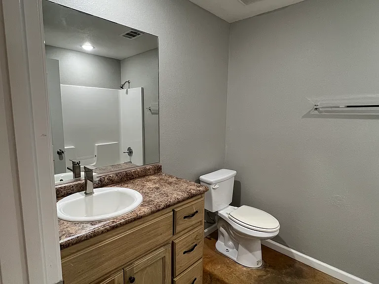 1110 Belt St #B1 — Photo 13