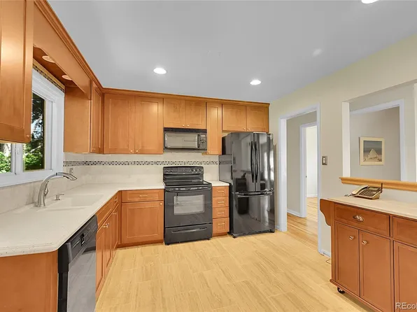 5047 S Mabre Court, Littleton, CO 80123