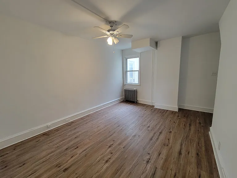 1911 S 5th St #2 — Photo 3