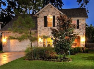 10 Caelin Ct, The Woodlands, TX 77382