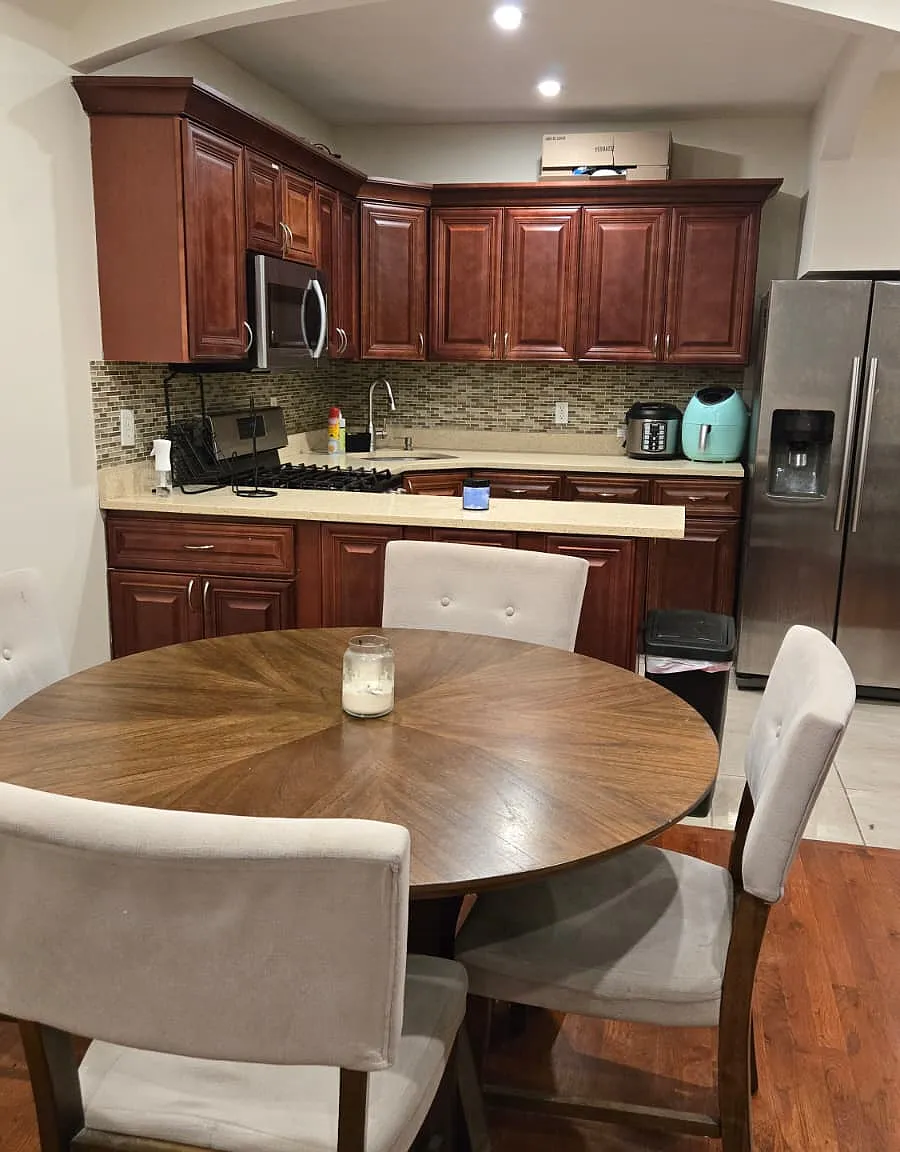 3 bed, 1450 sqft, $1,250 — Photo 2