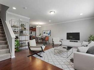 2230 Chattering Lory Ln, Apex, NC 27502