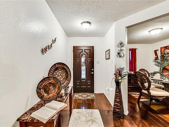 4th image of 1013 Beeblossom Dr