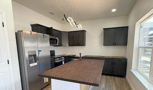 1517 W 18th St #A — Photo 16