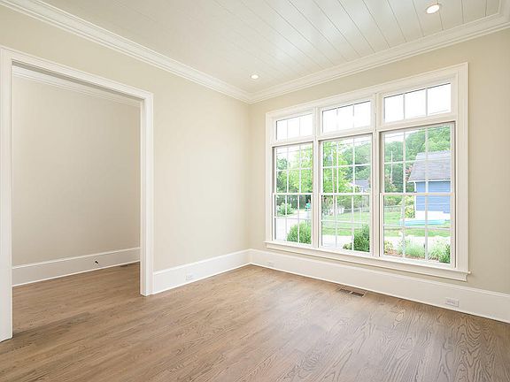 5th image of 815 Franklin St Lot 49