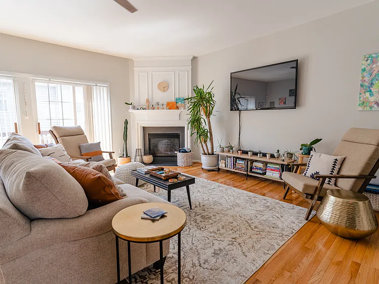5406 Dockery Dr — Photo 3