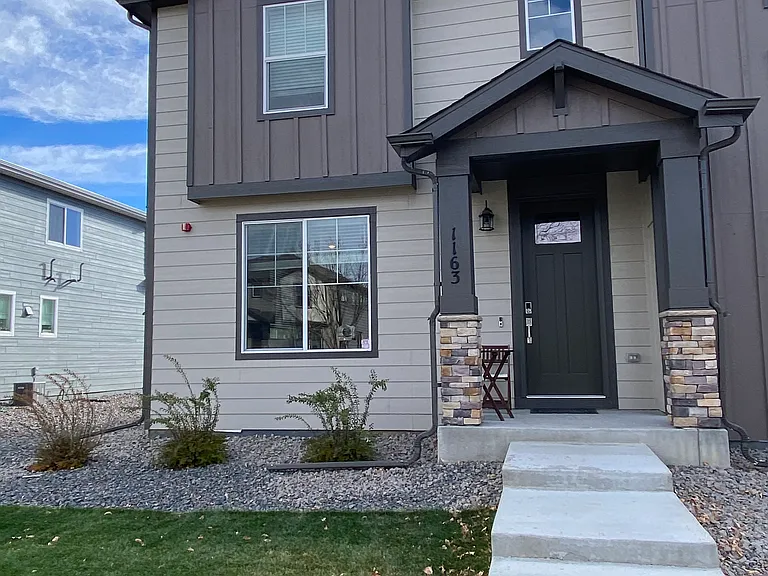 1163 Bon Homme Richard Dr — Photo 1