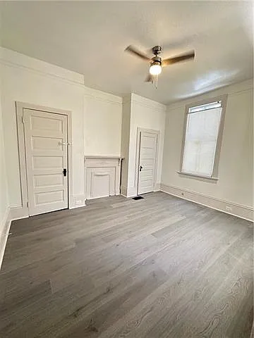 810 Broadway St — Photo 12