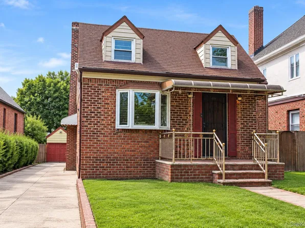 21422 Whitehall Terrace, Queens Village, NY 11427