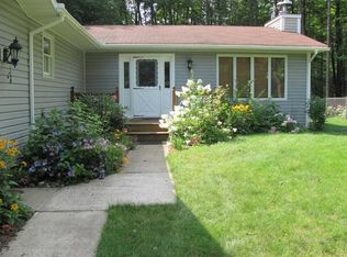 6645 W Sugar Grove Rd, Ludington, MI 49431