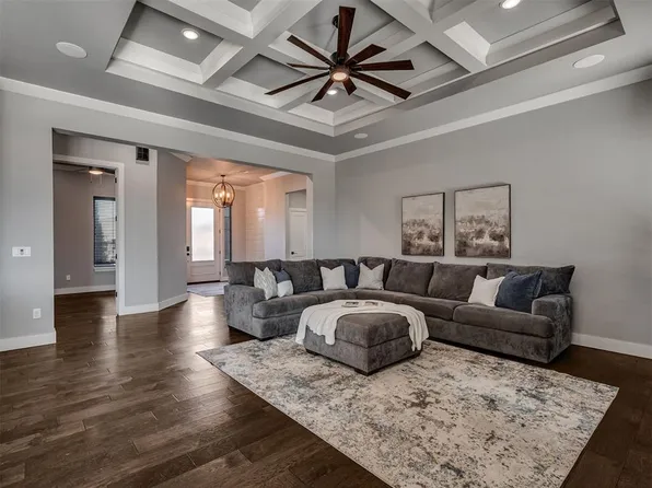 11500 SW 58th St, Mustang, OK 73064