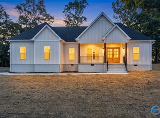 400 County Road 1010, Fort Payne, AL 35968