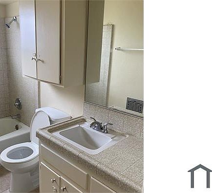 2nd image of 25400 Pumalo St APT J