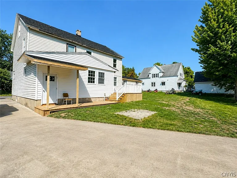 10 Parkside Ct #8 — Photo 19