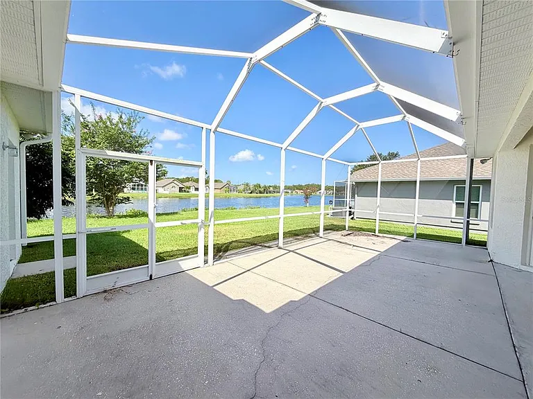 14606 Coral Berry Dr — Photo 32