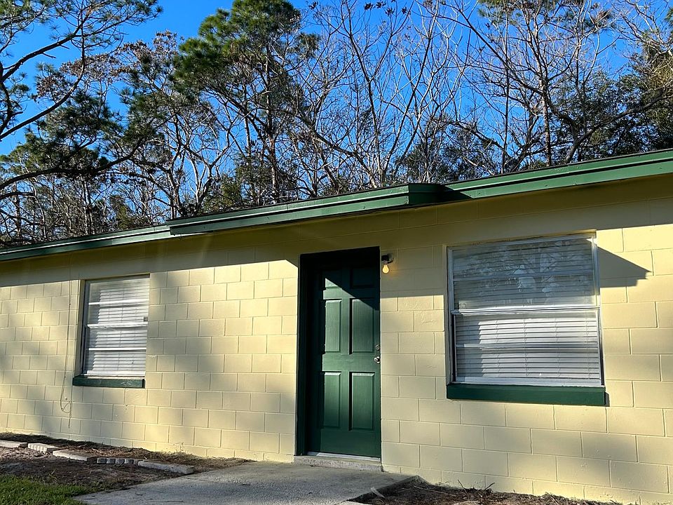 1st image of 711 Meadow St