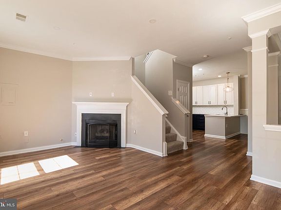 4th image of 8730 Orchard Green Ct