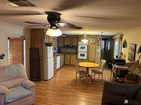 4th image of 2301 W Del Sol Ln