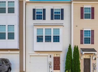 50 Landis Ct, Falling Waters, WV 25419