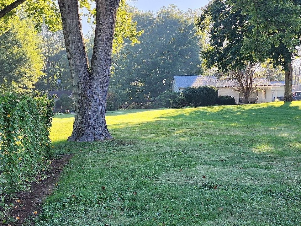 2nd image of 0 N Willow St
