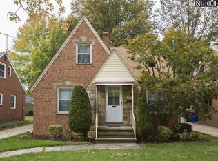 3280 W 165th St, Cleveland, OH 44111