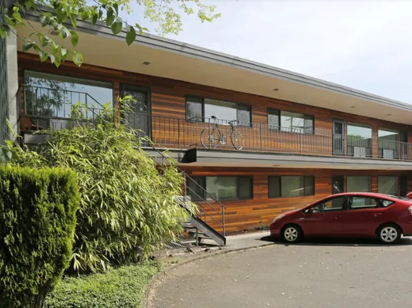 PM-131 1940 SE 12th, 1940 SE 12th Ave APT 10, Portland, OR 97214