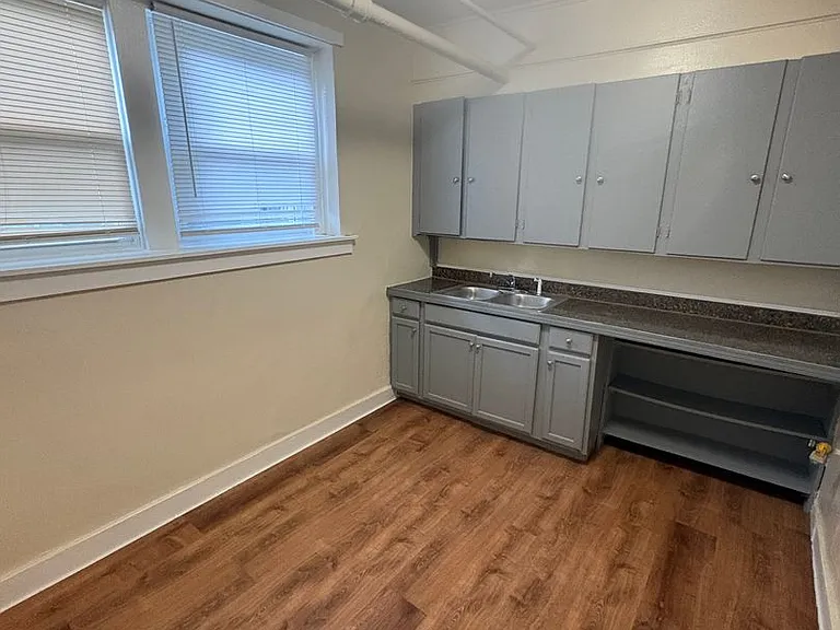 401 Ridgeway Ave — Photo 10