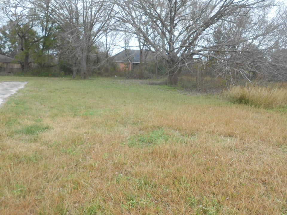 1st image of 5900 Meadowbrook Ave