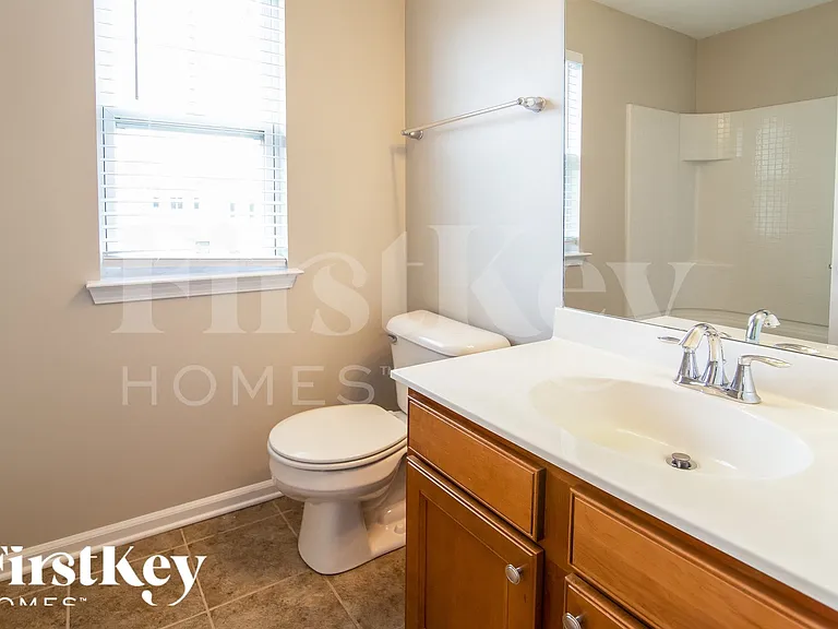 113 Hyrne Dr — Photo 12