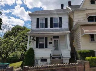 652 Hayes St, Hazleton, PA 18201