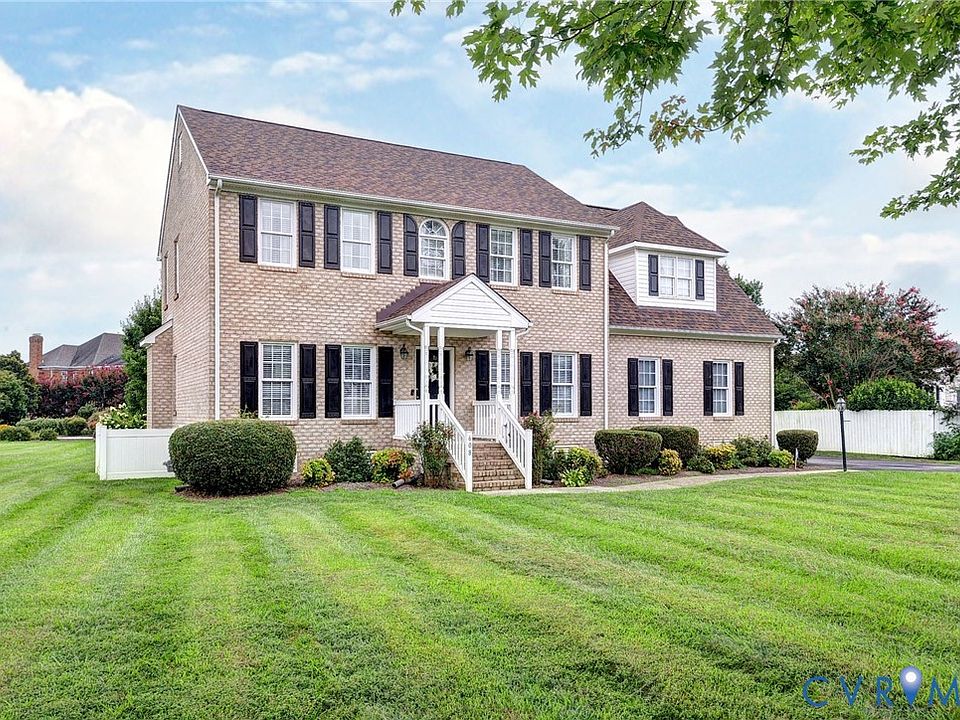 1st image of 608 N Bacons Chase