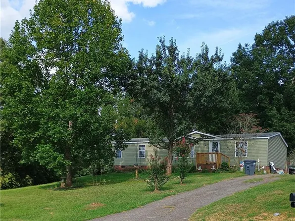 115 Anderson Acres Dr, Harmony, NC 28634